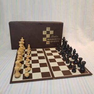 Vintage 1970s Cavalier Magnetic Chess Game Mini Board Wood Carved Pieces Travel